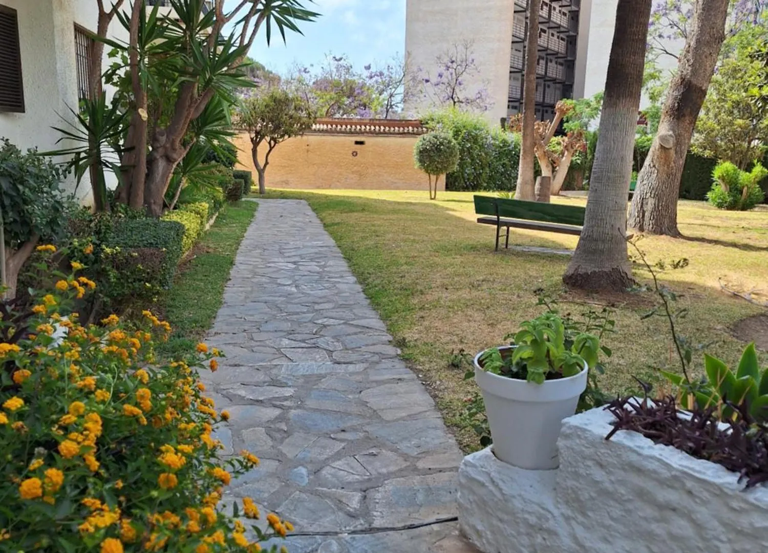 Bonanza 3 Bedroom Zen Appartment Benalmádena